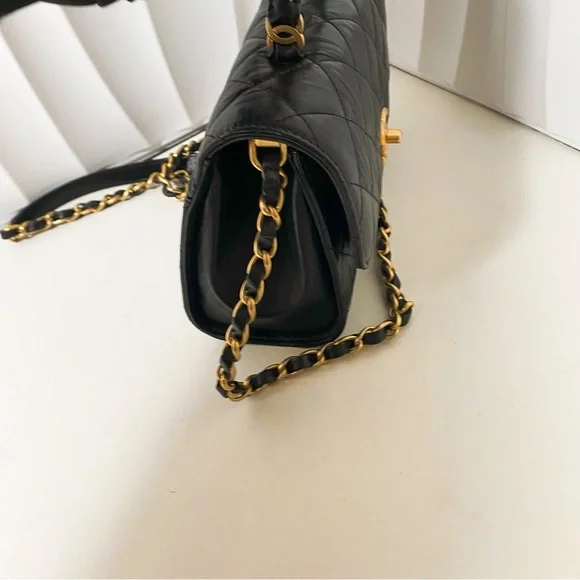 CHANEL Handle Flap Bag Black Aged Calfskin with Gold Hardware - Picture 4 of 12